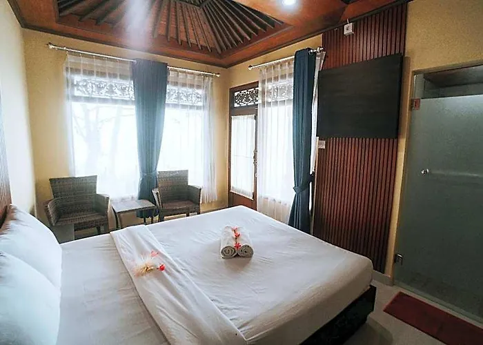 Soka Indah Restaurant & ホリデーパーク Selemadeg