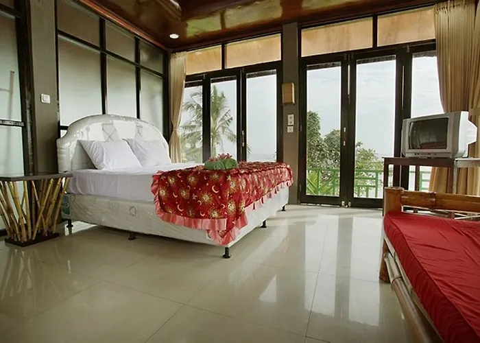 Soka Indah Restaurant & ホリデーパーク 3*