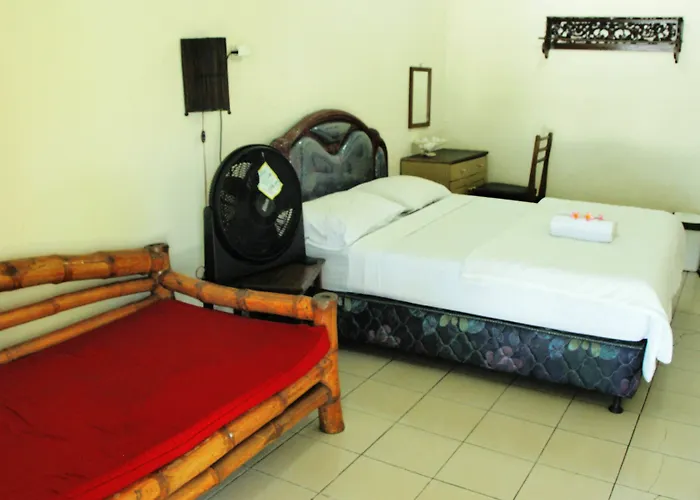 ホリデーパーク Soka Indah Restaurant & 3*