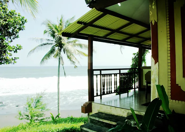 ホリデーパーク Soka Indah Restaurant & 3*